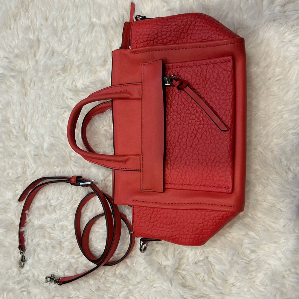 🎉 Host Pick🎉 Leather Coach Purse in Red Coral w Detachable Adjustable Strap